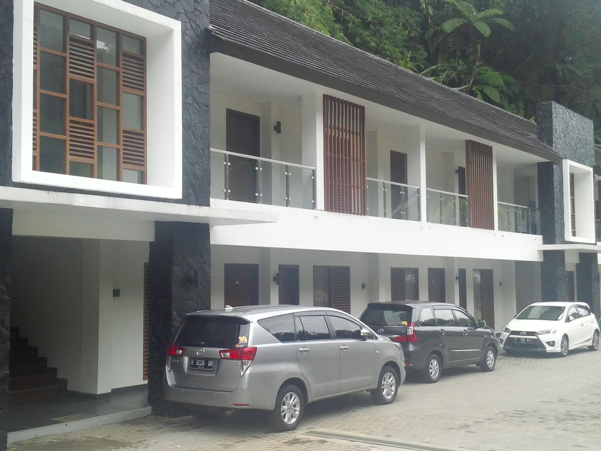 Zuri Resort Cipanas Puncak Luaran gambar